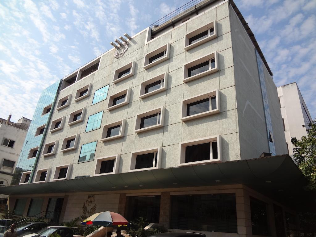 Hotel Budhil Park Βιζαχαπατνάμ Εξωτερικό φωτογραφία