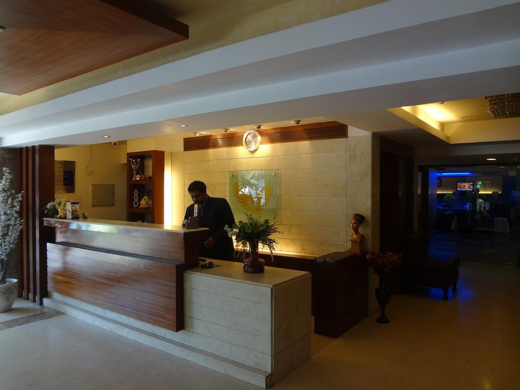 Hotel Budhil Park Βιζαχαπατνάμ Εξωτερικό φωτογραφία